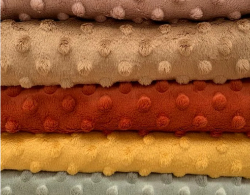 Materiał Minky – pluszowa tkanina do domu i dla dzieci